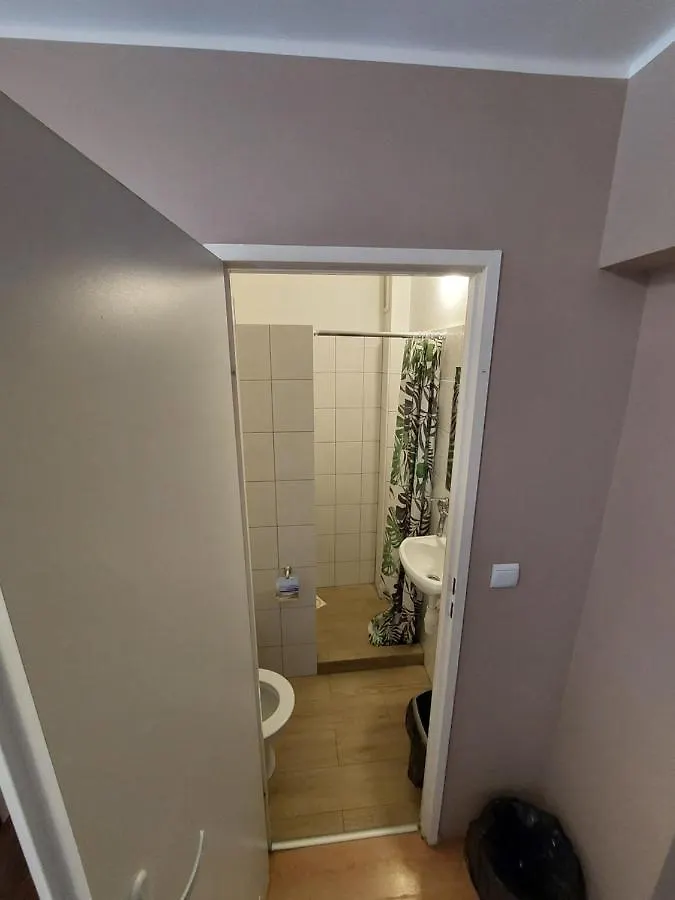 Strzelec Noclegi Wroclaw Bed & Breakfast